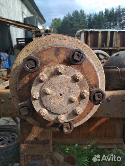 Задний мост Митсубиси Кантер, шасси fe568ev