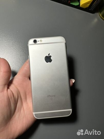 iPhone 6S, 64 ГБ