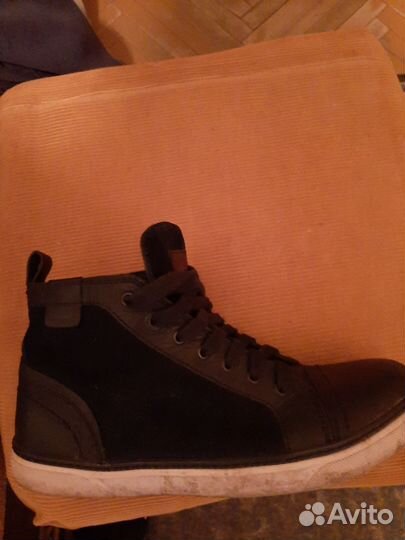 Кеды Levis кожа