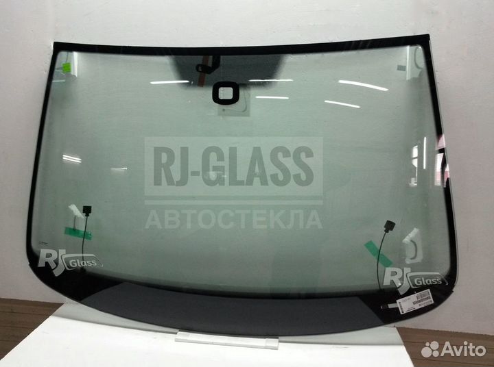 Лобовое стекло Фольксваген Пассат Б6 oбогpeв