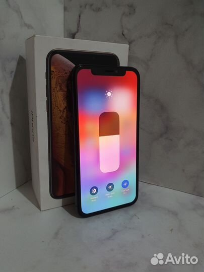 iPhone Xs, 256 ГБ