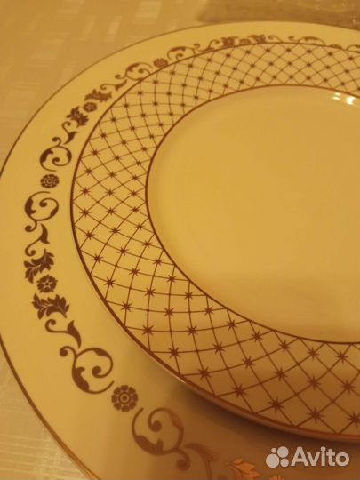 Сервиз столовый Zara Home тарелки