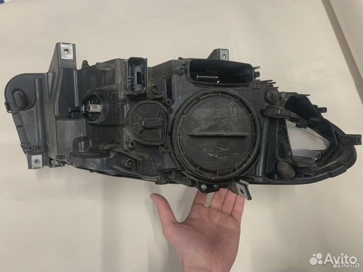 Фара левая Xenon LED BMW 5 F10 11