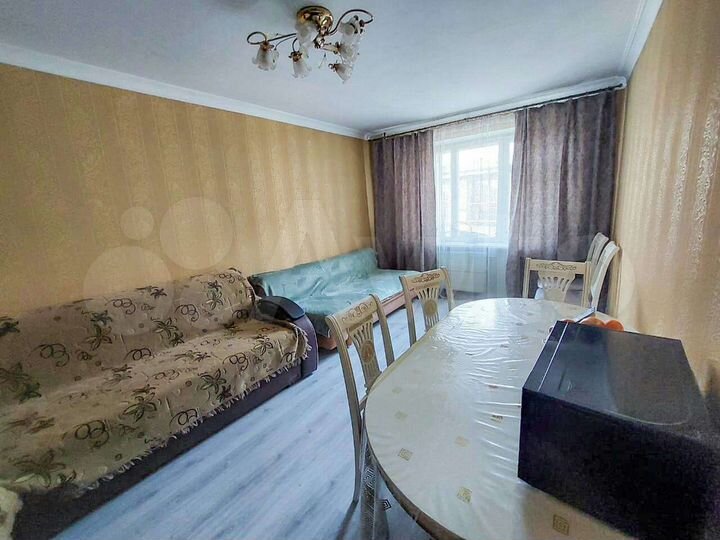 2-к. квартира, 34 м², 1/3 эт.