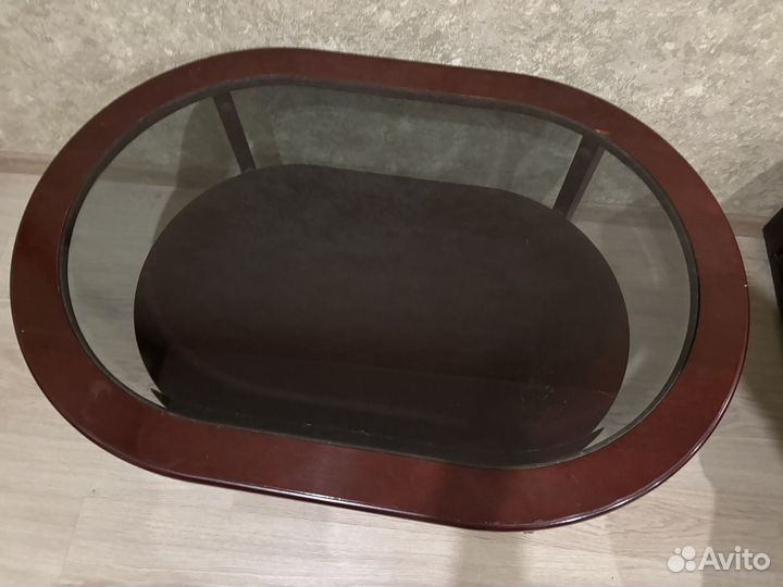 Журнальный столик