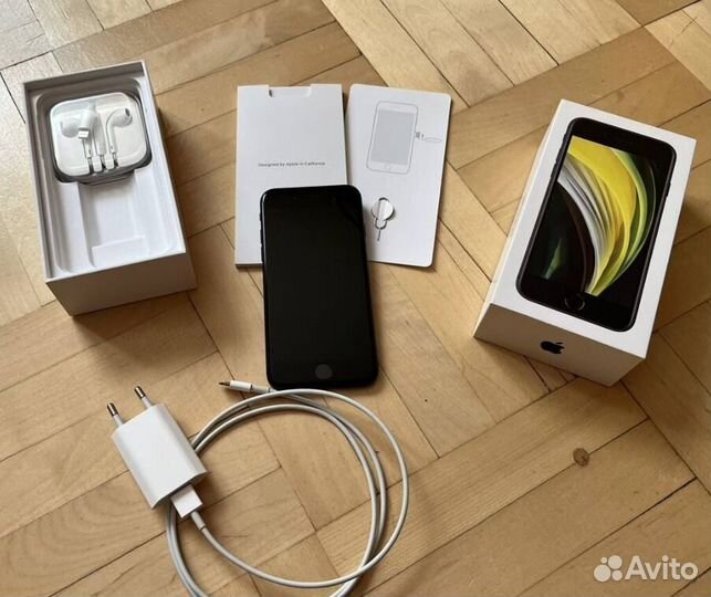 iPhone SE (2020), 64 ГБ