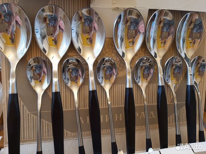 Новый набор столовых приборов, Ижорский завод
