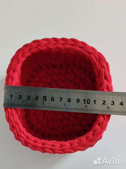 Корзинка вязаная