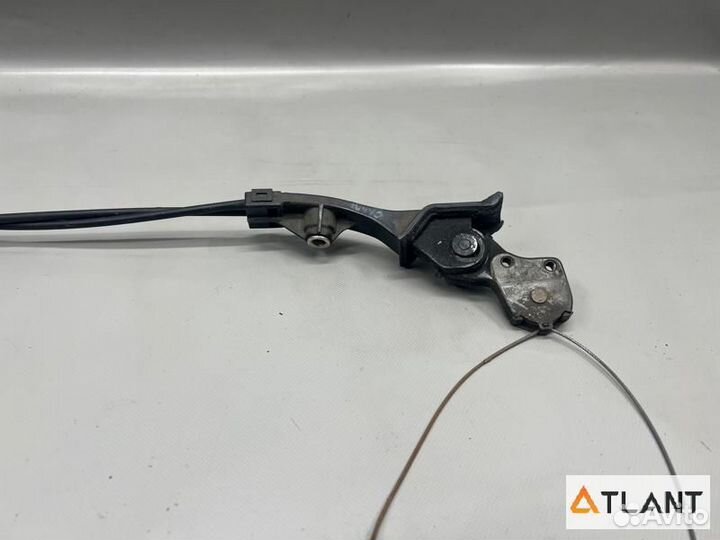 Доводчик двери задний правый toyota voxy, noah