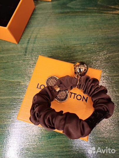 Резинка для волос Louis Vuitton