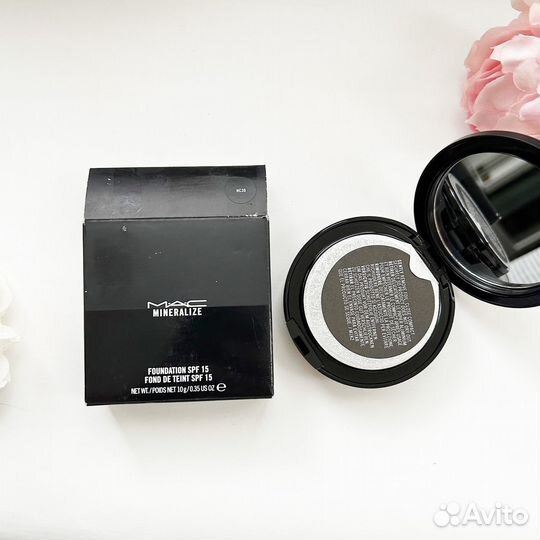 MAC mineralize foundation SPF 15 nc30