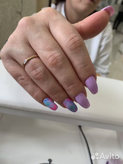 Мастер маникюра