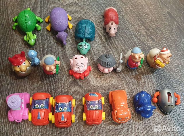 Киндеры старые коллекции,на колесиках