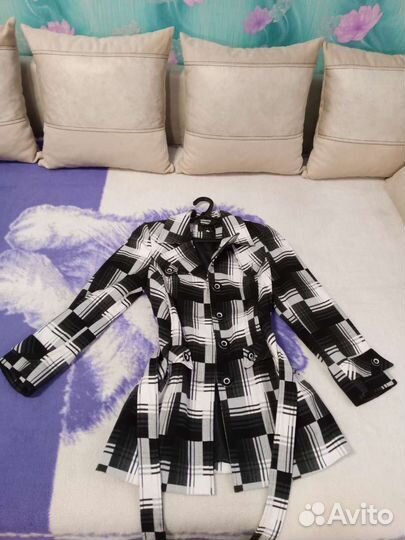 Пальто женское 46 размер