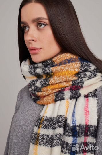 Женский теплый платок
