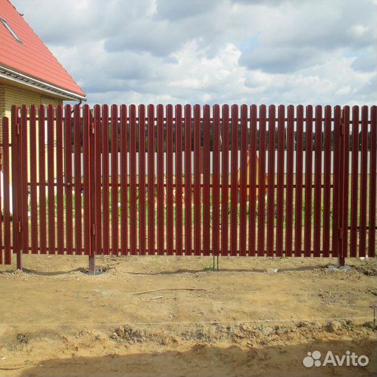 Забор из штакетника с калиткой воротами Киреевске