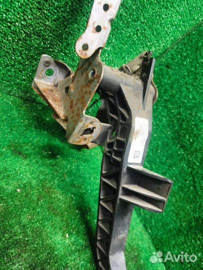 Педаль сцепления Volvo S40 II 1.6 2006