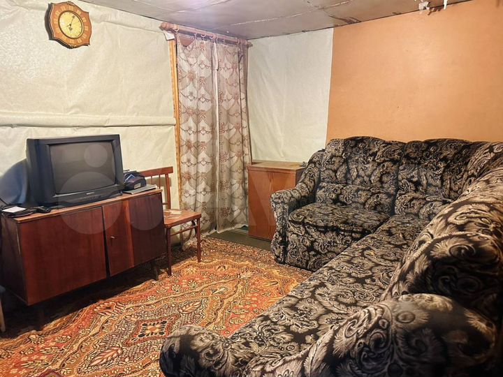 Дом 39,2 м² на участке 4,1 сот.