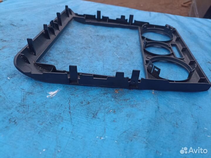 Шкода Октавия тур рамка магнитолы