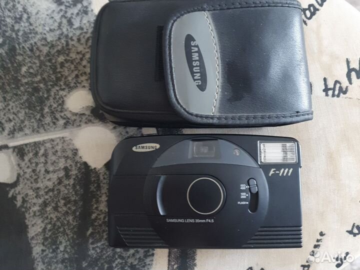 Плёночный фотоаппарат Samsung F111