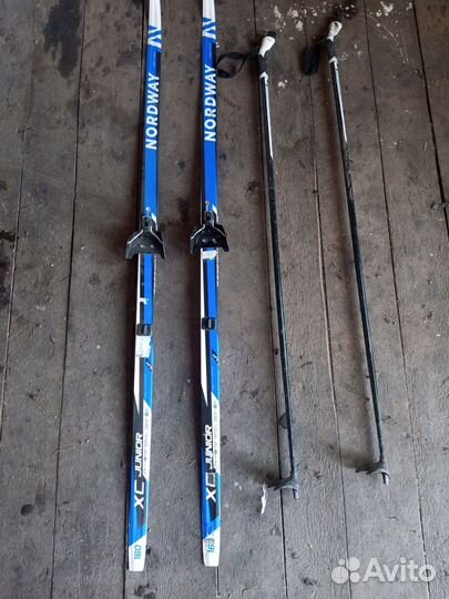 Беговые лыжи