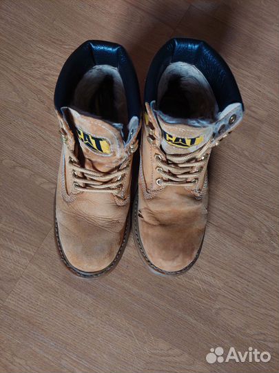 Ботинки зимние женские Caterpillar