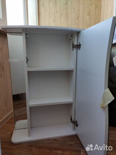 Набор мебели для ванной комнаты размер 600*300