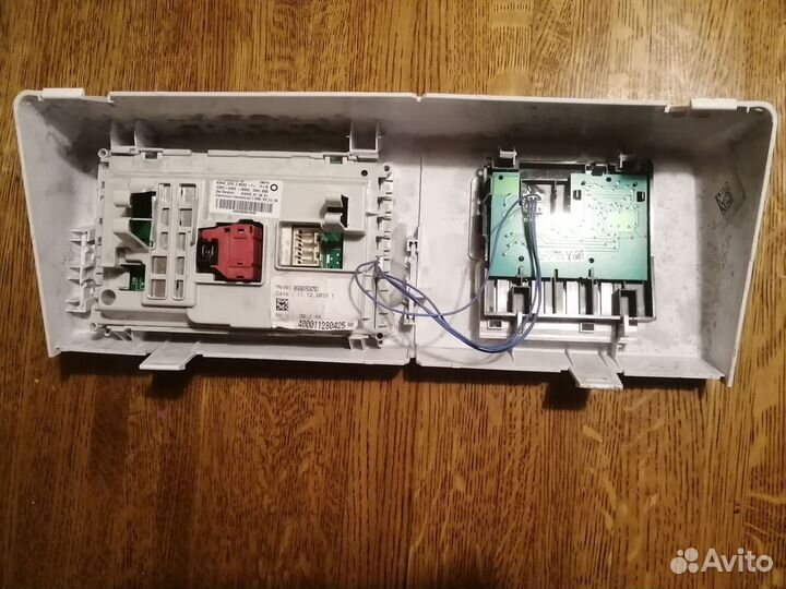 Панель управления стиральной машины Indesit