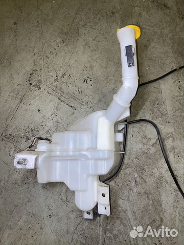 Бачок стеклоомывателя Mazda Axela BL5FP