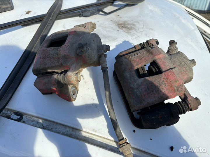 Суппорт передний Lacetti,Gentra