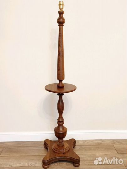 Основание торшера без абажура