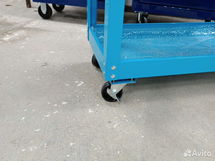 Тележка инструментальная 3 полки