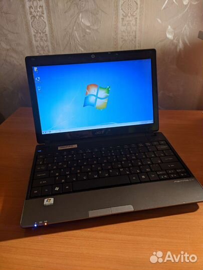 Нетбук Acer 721