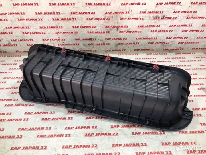 Накладка порога передняя правая Toyota Lite Ace