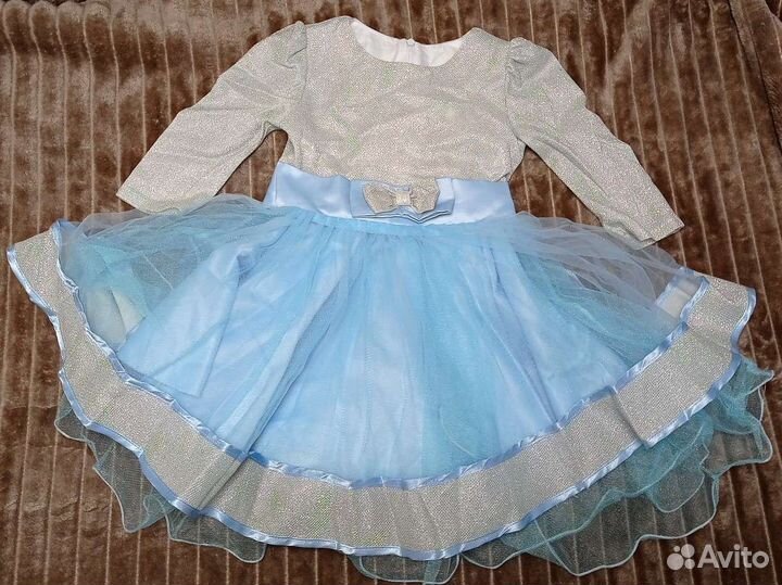 Нарядное платье для девочки 4-6 лет