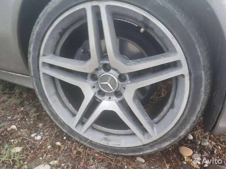 Отдам вместе с резиной или меняю на 18 с резиной