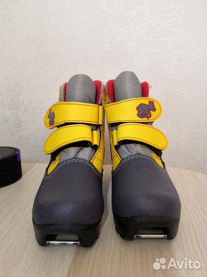 Ботинки лыжные. р. 31