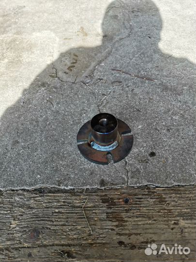 Съёмник маховика для лодочных моторов Suzuki