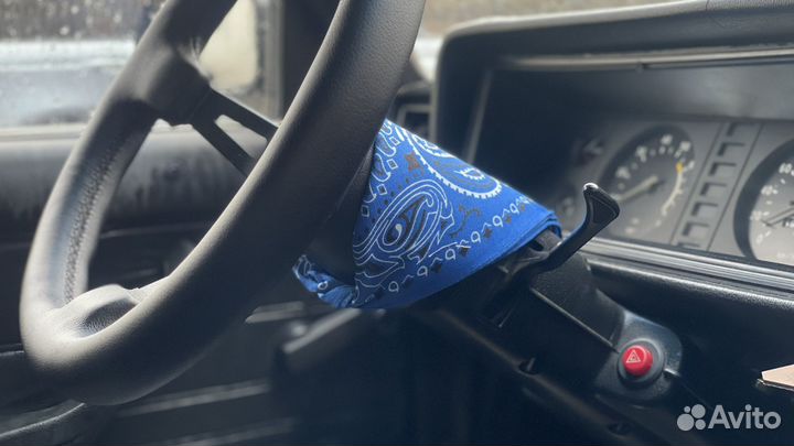 Бандана с узором для украшения салона автомобиля