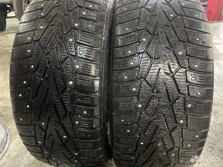 Nokian Tyres Hakkapeliitta 7 215/50 R17