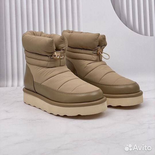 Дутики Угги Ugg Classic Mini Blow Sand