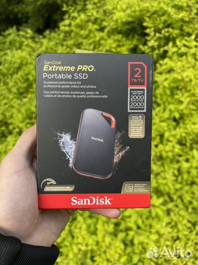 Sandisk 4TB Extreme PRO Portable SSD V2