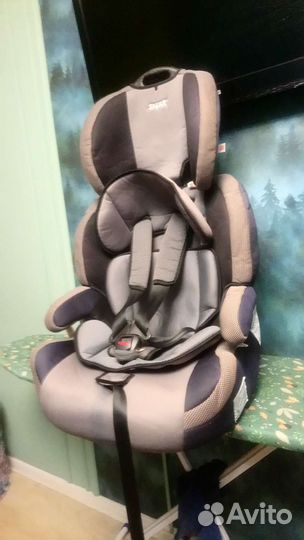 Автомобильное кресло для веса 9-36 кг