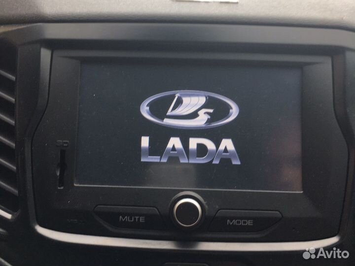 Мультимедиа Лада Веста