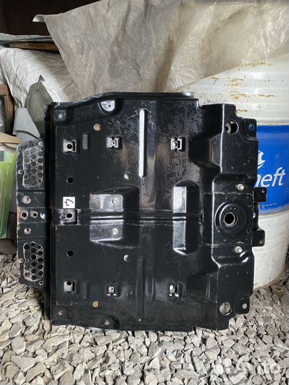 Защита двигателя Toyota land cruiser 200