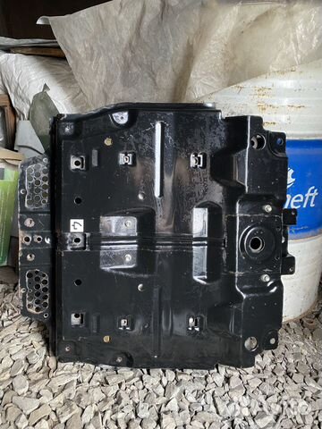 Защита двигателя Toyota land cruiser 200