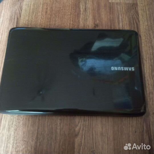 Ноутбук Samsung