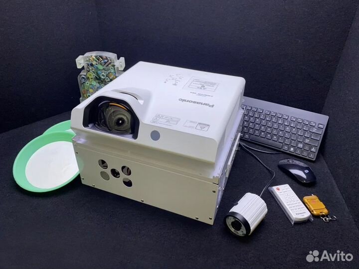 Интерактивный проектор 