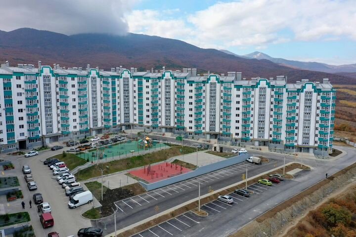 2-к. квартира, 58 м², 2/9 эт.