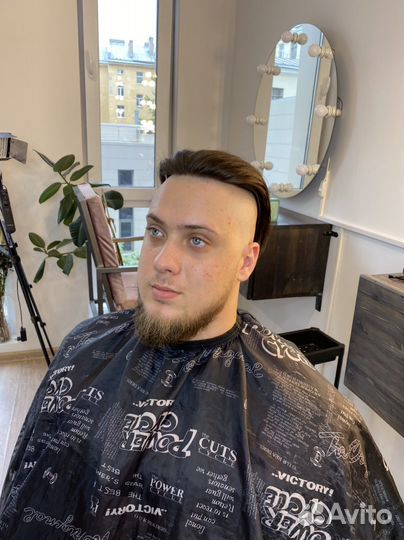 Модель на мужскую стрижку